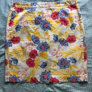 Old Navy Midi Floral Pencil Skirt